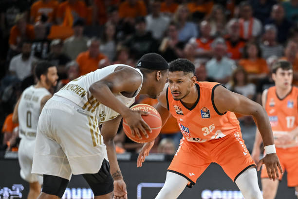 个人英雄主 个人英雄主