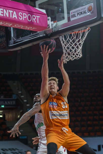 证明了他的 证明了他的