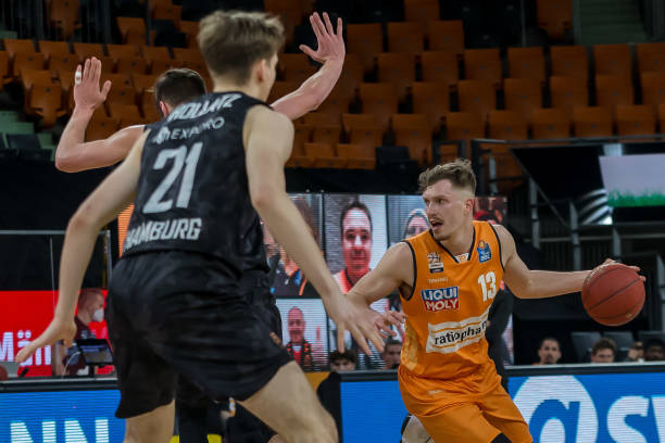 场灵活自如 场灵活自如